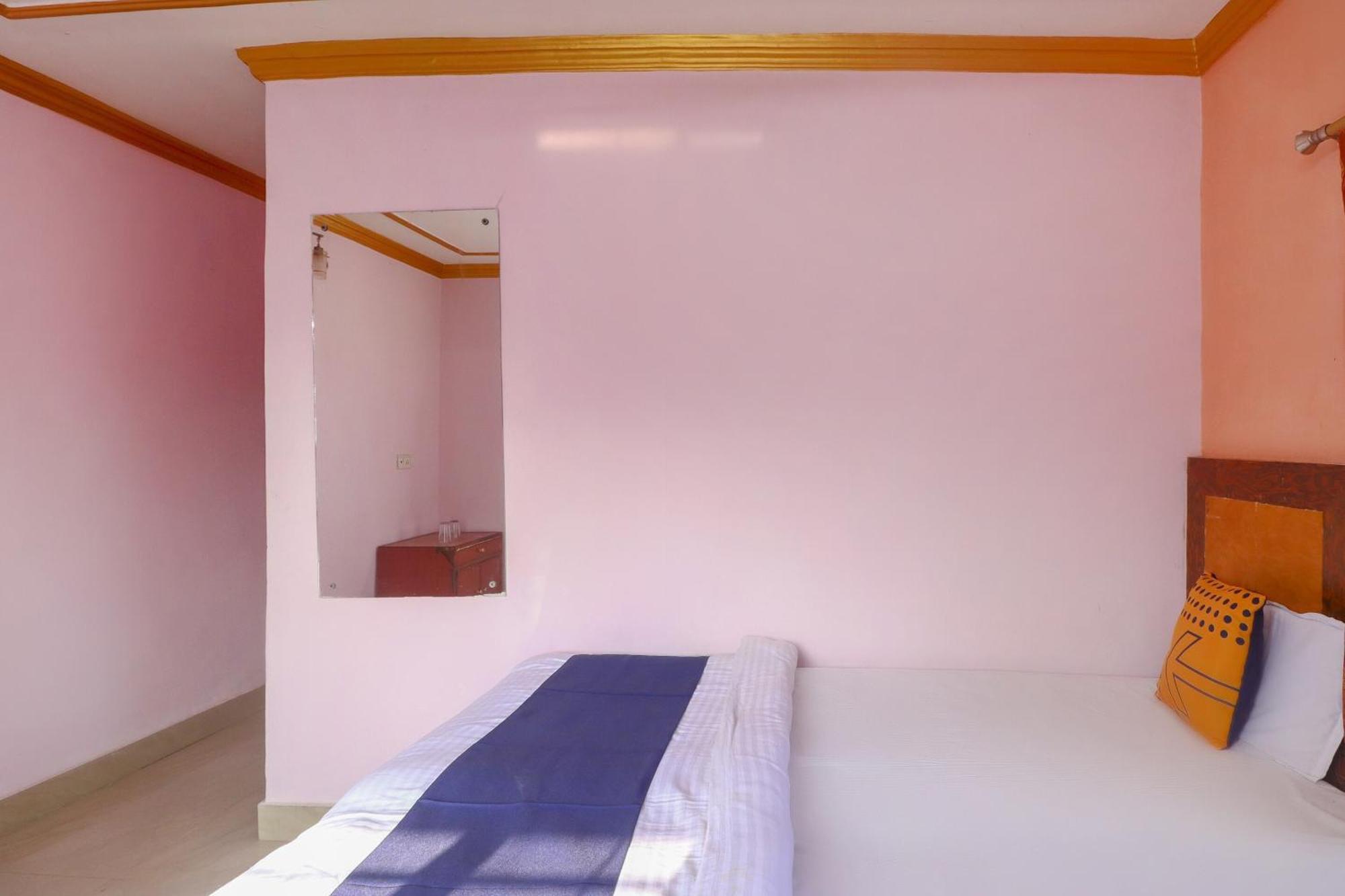 สปอต ออน 75963 โฮเทล ปริ้นซ์ Hotel พุทธคยา ภายนอก รูปภาพ