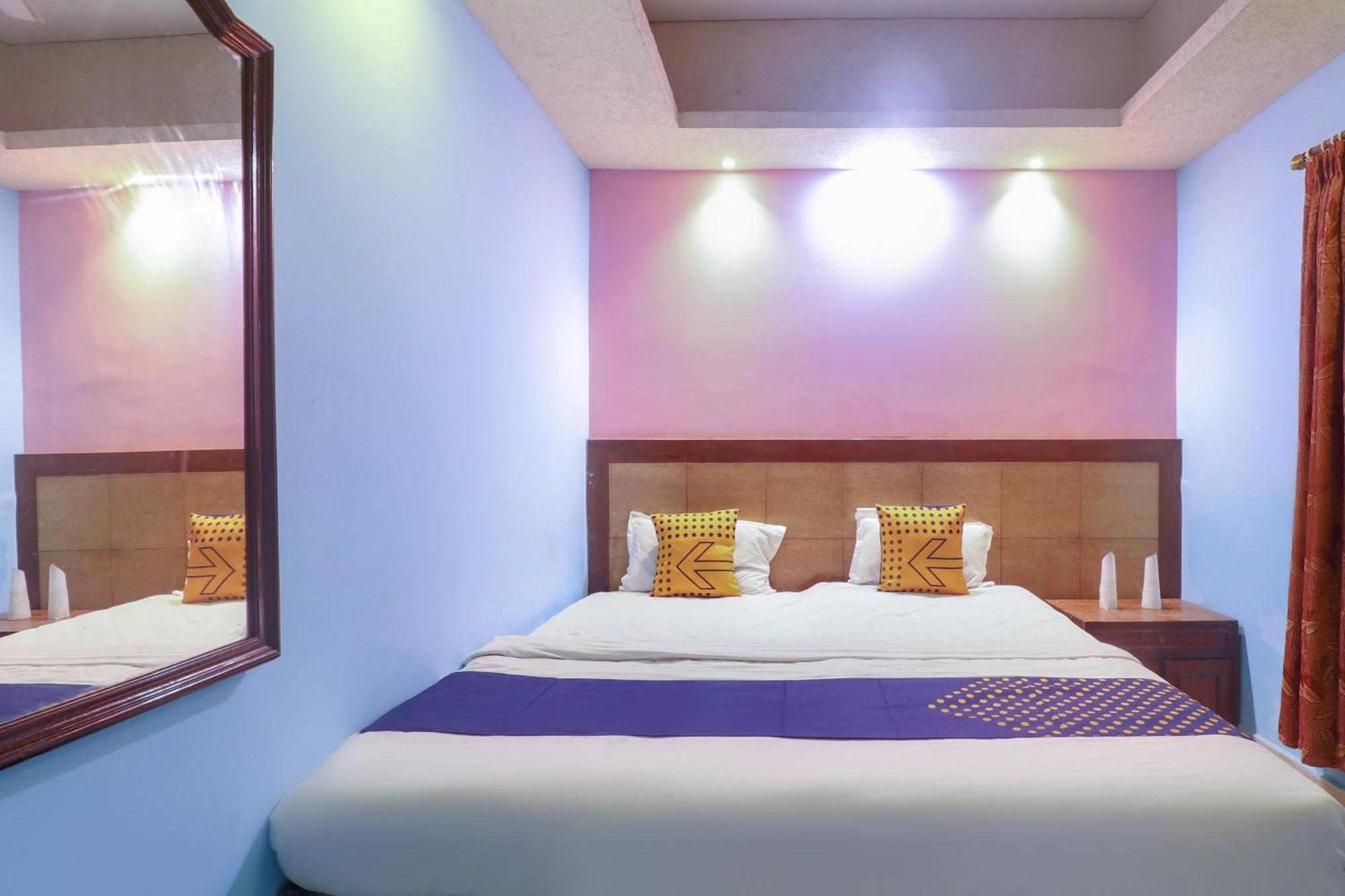 สปอต ออน 75963 โฮเทล ปริ้นซ์ Hotel พุทธคยา ภายนอก รูปภาพ